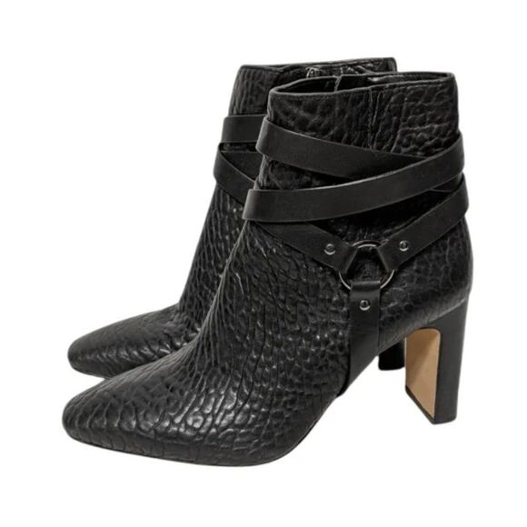 VINCE CAMUTO Sestina Pebbled Leather Booties 9 - Picture 3 of 10